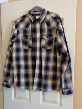 Patagonia Men's Plaid Button-Down Shirt - Navy & Tan
